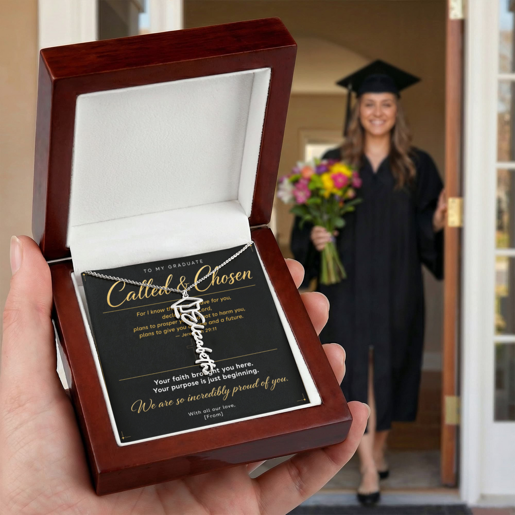 Graduation Cap Name Necklace | Personalized Gift for Her | Class of 2026 | Black Message Card